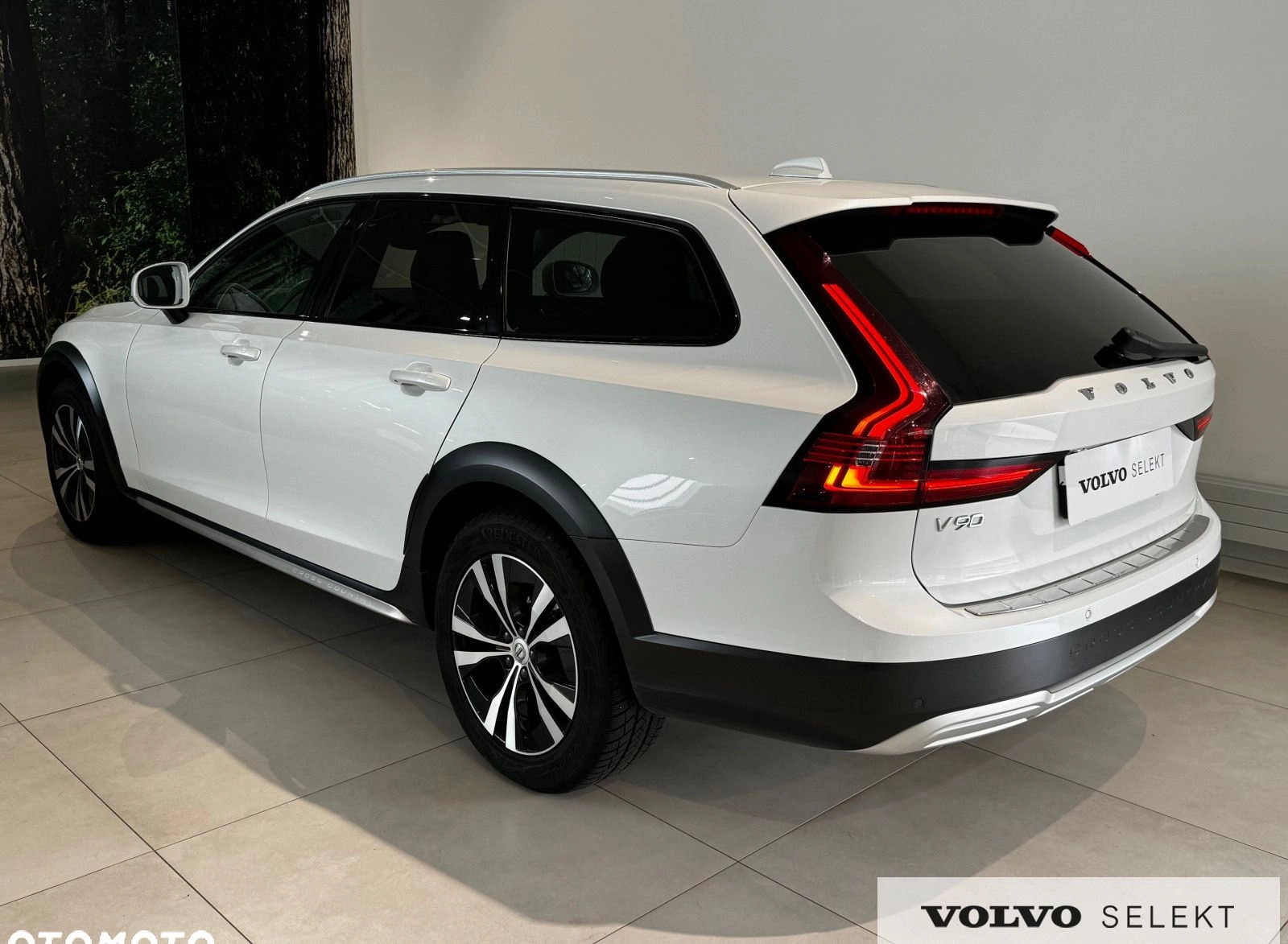 Volvo V90 Cross Country cena 224900 przebieg: 53700, rok produkcji 2022 z Prabuty małe 277